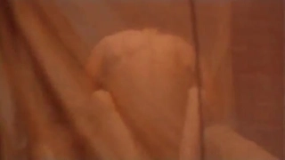 一年抱いていない華奢スレンダー妻が義父に一つ屋根の下 狭い密室空間で 倉本すみれ こっそり汗ダク種付けプレスで寝取られていた。