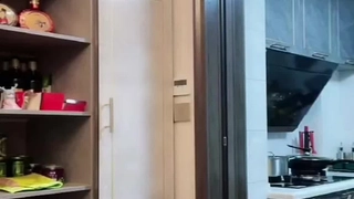 琉球岛大屁股后入母狗