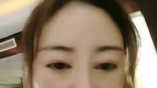 性感美女和网友开房,连操40多分钟射了还干,美女大叫你不是射了吗,逼都操肿了!