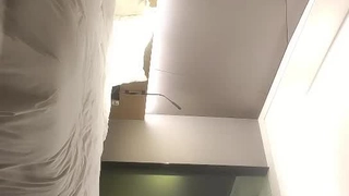 [粉色情人]哥哥帮我检查.mp4