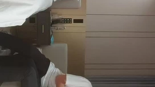 ATE说我几把小，看我不草死你送你到高潮