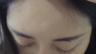 女人打架约操郑州美女短发老师（女主联络方式和完整视频在简-介平台获取