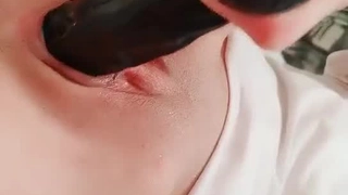 【收藏三千点赞三百发20分钟完整版】美腿少妇开车找我野战被干潮喷吞精